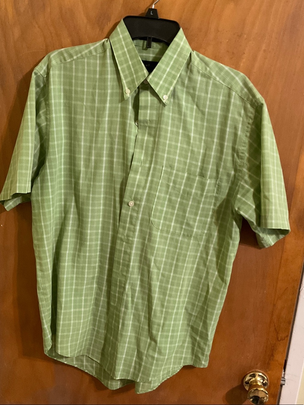 Van Heusen Green Plaid Short-Sleeve Button-Down Shirt